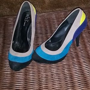 Multi colored suede pumps